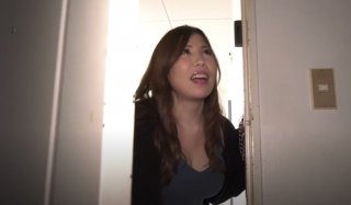 Soft-shelled turtle 29 at the front door-If you can fascinate this body Ichikoro-Sayaka Toda