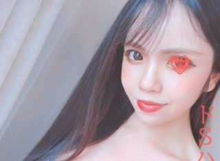 Girl 22 Year Old D Cup Half Model Beauty With Strong Eyes A Large Amount Of Impregnation