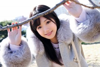 Ruru beautiful woman with a lustrous scent and a beautiful