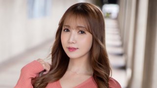 Tomoda Hitomi | Celebrity Club Mai Wife