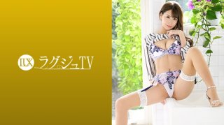 Luxury TV 1300 A beautiful married woman race queen who appeared on AV after being begged by a younger saffle Exposing yourself faithful to your desires drowning in the pleasure of penetrating your whole body and panting many times