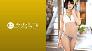 Luxury TV 1366 An active fashion magazine model with a cute face beautiful style and impeccable looks Is it because of her willingness