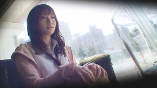 School girl in Shizuoka who has a plump and growing body Isn t it okay to say