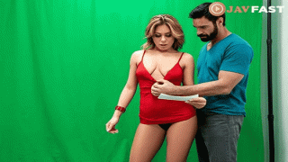 8thStreetLatinas Focus Or Fuck Mia Pearl
