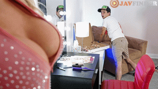RealityKings A Lil Fan Service