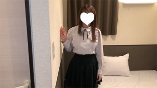 Chieri 20 years old raw facial cum shot A little stupid second-year student at a vocational school similar to Mariko Shinoda is bright and enjoyable I gave out N secretly Smile Enko Machida Ashitos Absolute Amateur 036