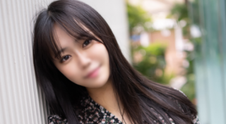 Creampie twice for an active female college student with black hair