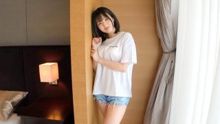 First shot Active JD with fair-skinned soft skin Changes to a fluffy face quot I really like Chu quot She had a strong impression like