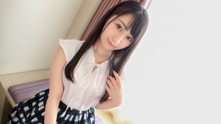 First shot Active beautiful girl JD Unstoppable Saddle tide A beautiful girl JD with a feminine delicate and supple body